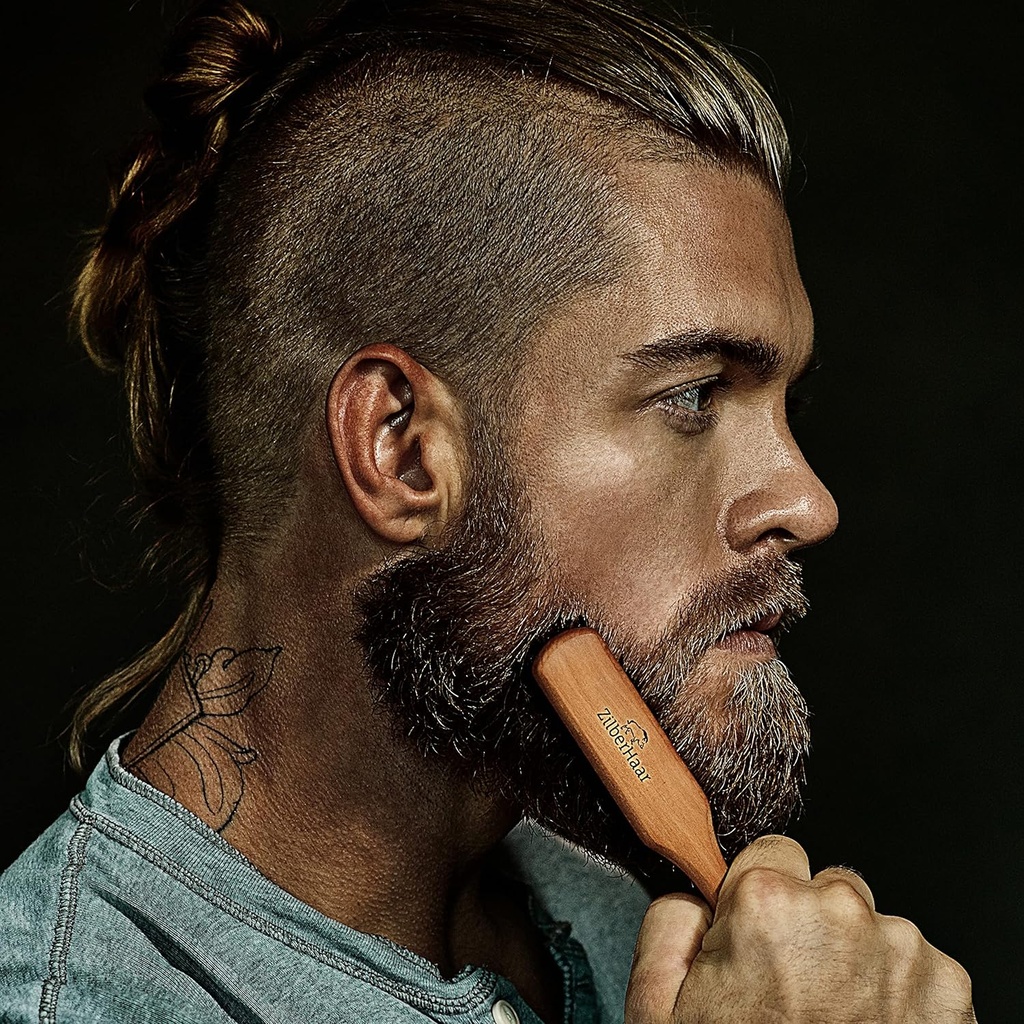 beard-brush-by-zilberhaar---stiff-boar-b-3.jpg