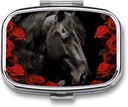 Black Horse taustal punased roosid Pill Box 2 Kompartment Portable Pill Case Daily Square Pill Korraldaja Taskuraha Igapäevane meditsiinikonteiner hoida vitamiine Kalaõli Reisikingid